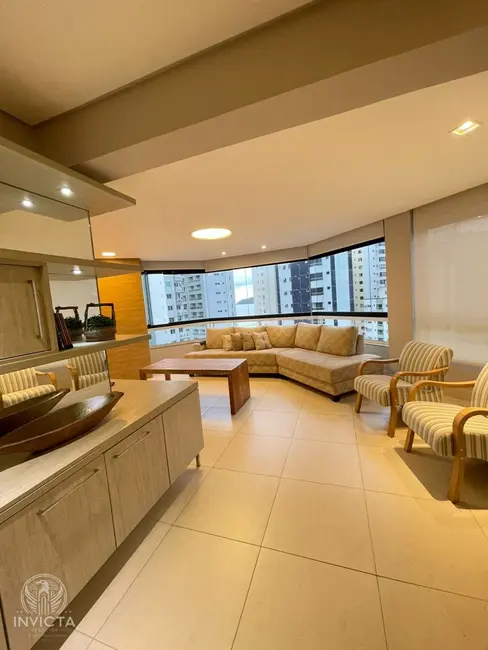 Apartamento com 3 quartos à venda, 111m2 em Balneario Camboriu - SC - imagem 4 Foto 4 de Apartamento com 3 quartos à venda, 111m2 em Balneario Camboriu - SC