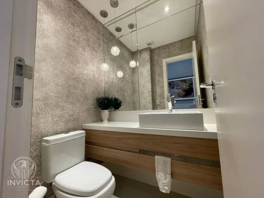 Apartamento com 3 quartos à venda, 115m2 em Centro, Balneario Camboriu - SC - imagem 7 Foto 7 de Apartamento com 3 quartos à venda, 115m2 em Centro, Balneario Camboriu - SC