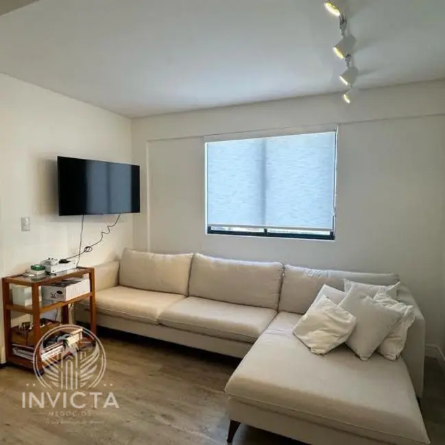 Apartamento com 2 quartos à venda, 68m2 em Balneario Camboriu - SC - imagem 3 Foto 3 de Apartamento com 2 quartos à venda, 68m2 em Balneario Camboriu - SC