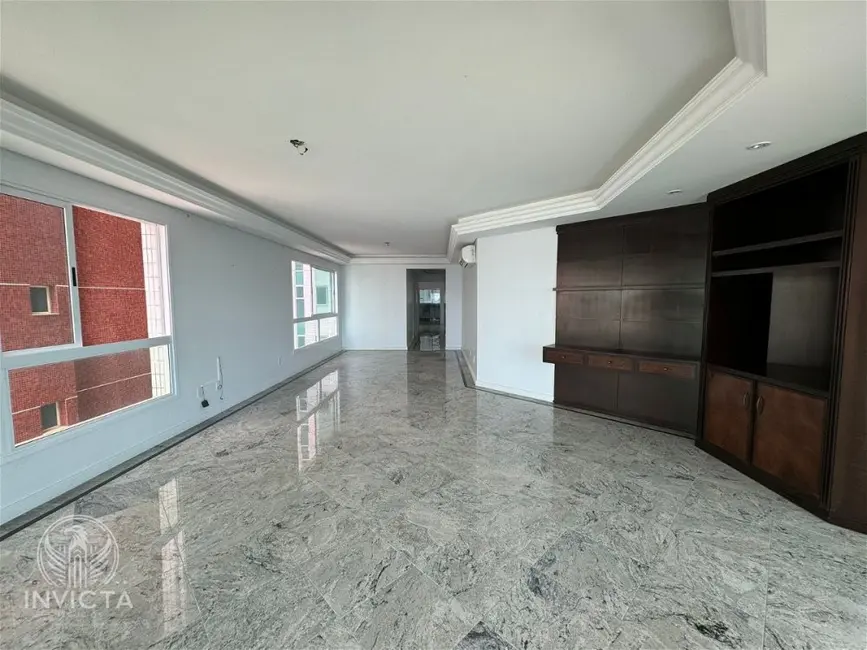 Foto 7 de Apartamento com 3 quartos à venda, 236m2 em Balneario Camboriu - SC