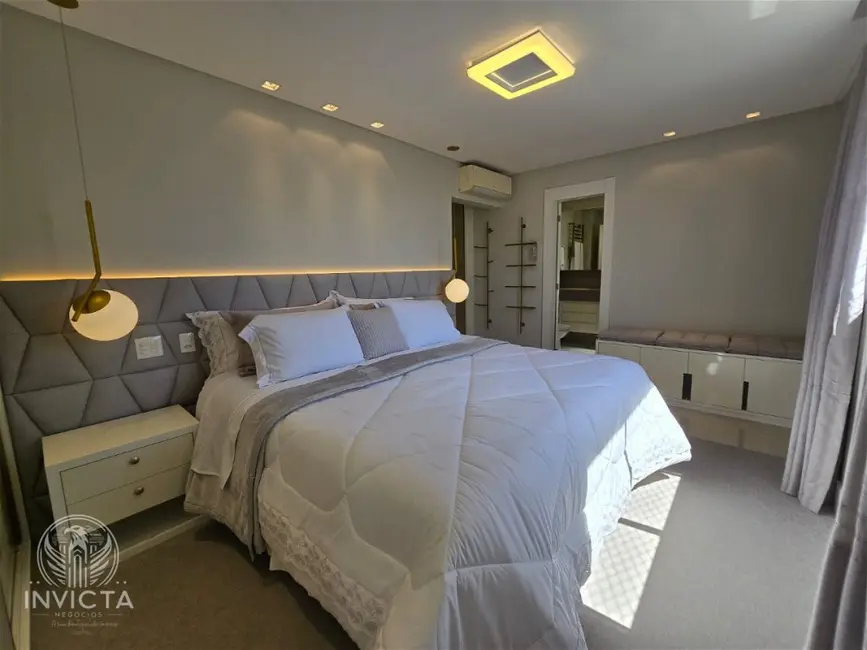 Apartamento com 3 quartos à venda, 136m2 em Centro, Balneario Camboriu - SC - imagem 8 Foto 8 de Apartamento com 3 quartos à venda, 136m2 em Centro, Balneario Camboriu - SC