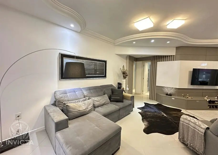 Foto 1 de Apartamento com 3 quartos à venda, 126m2 em Centro, Balneario Camboriu - SC