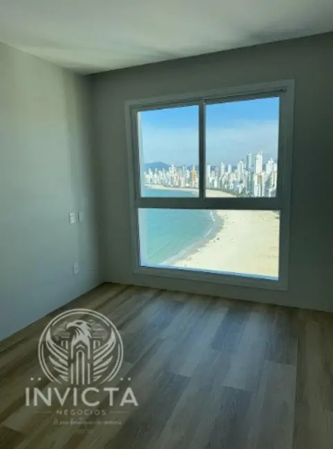 Foto 9 de Apartamento com 4 quartos à venda, 151m2 em Pioneiros, Balneario Camboriu - SC