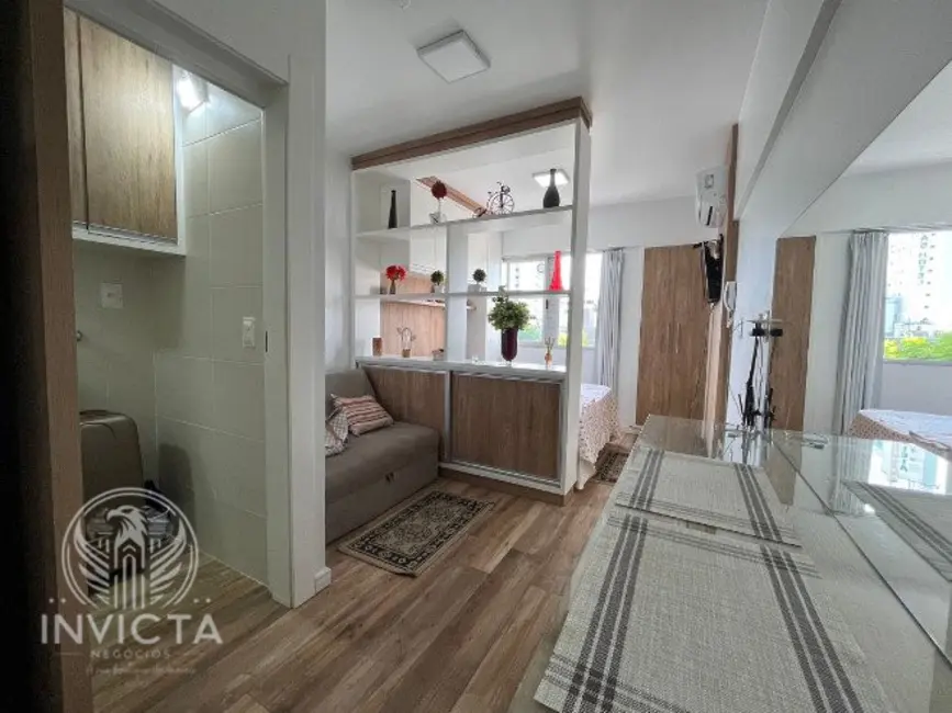 Apartamento com 1 quarto à venda, 32m2 em Nações, Balneario Camboriu - SC - imagem 5 Foto 5 de Apartamento com 1 quarto à venda, 32m2 em Nações, Balneario Camboriu - SC