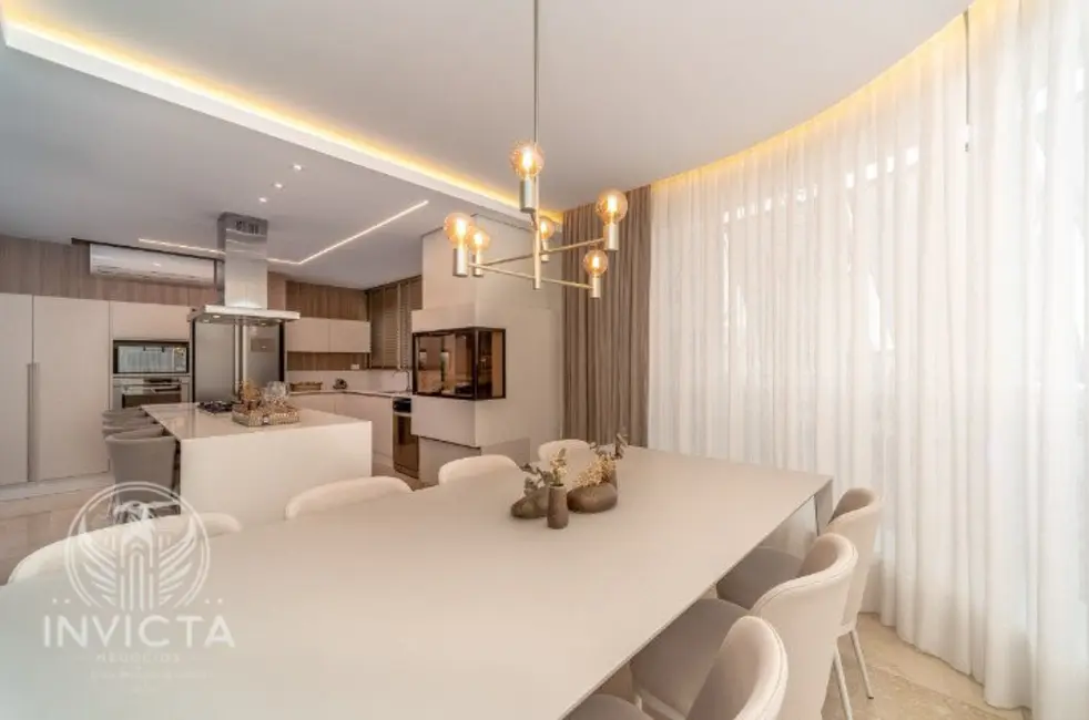 Apartamento com 4 quartos à venda, 204m2 em Praia dos Amores, Balneario Camboriu - SC - imagem 7 Foto 7 de Apartamento com 4 quartos à venda, 204m2 em Praia dos Amores, Balneario Camboriu - SC