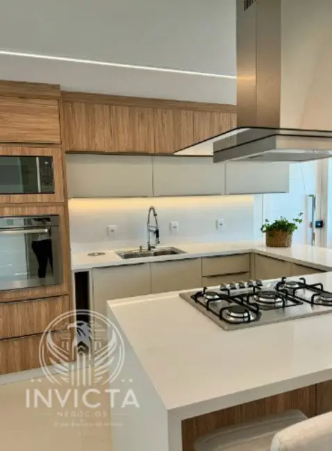 Apartamento com 3 quartos à venda, 130m2 em Centro, Balneario Camboriu - SC - imagem 5 Foto 5 de Apartamento com 3 quartos à venda, 130m2 em Centro, Balneario Camboriu - SC