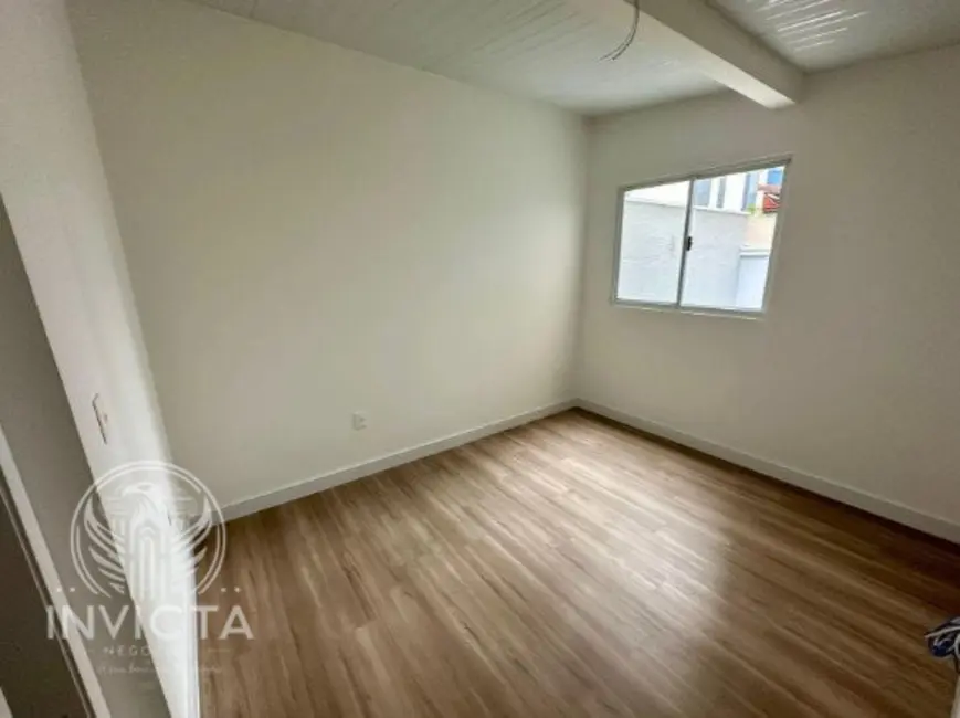 Apartamento com 4 quartos à venda, 201m2 em Centro, Balneario Camboriu - SC - imagem 8 Foto 8 de Apartamento com 4 quartos à venda, 201m2 em Centro, Balneario Camboriu - SC