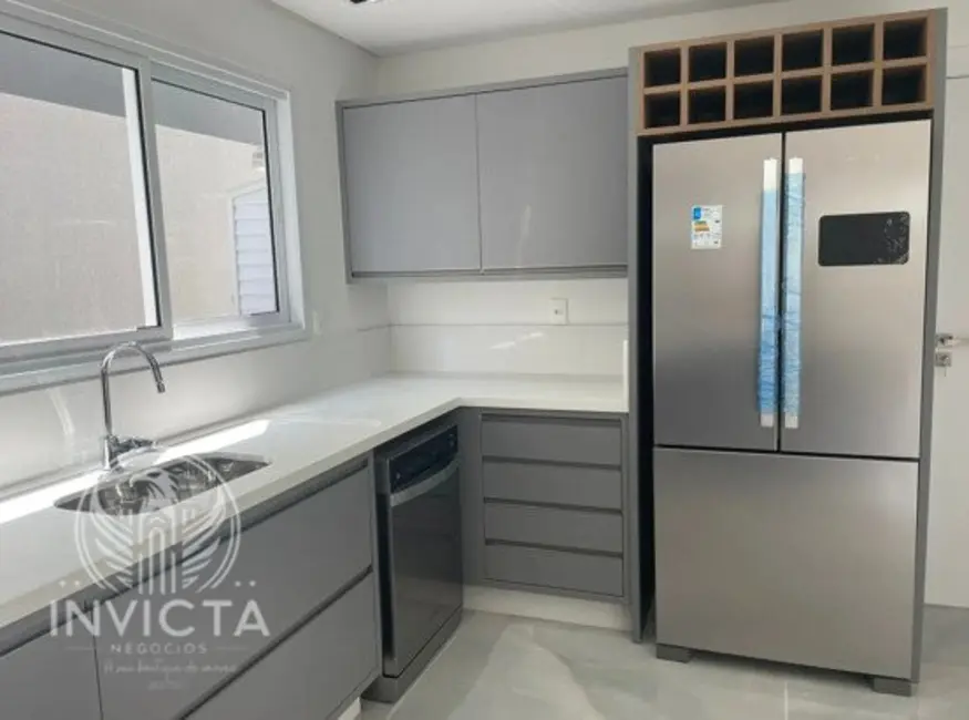 Casa de Condomínio com 5 quartos à venda, 400m2 em Ariribá, Balneario Camboriu - SC - imagem 9 Foto 9 de Casa de Condomínio com 5 quartos à venda, 400m2 em Ariribá, Balneario Camboriu - SC