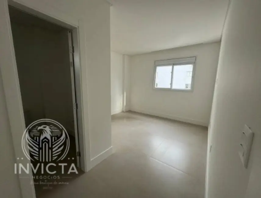 Foto 5 de Apartamento com 3 quartos à venda, 125m2 em Centro, Balneario Camboriu - SC