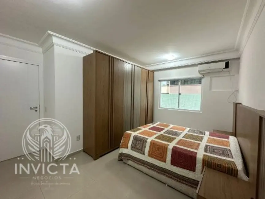 Foto 8 de Apartamento com 2 quartos à venda, 130m2 em Centro, Balneario Camboriu - SC