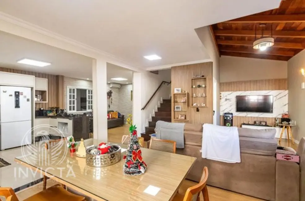 Casa com 3 quartos à venda, 178m2 em Ariribá, Balneario Camboriu - SC - imagem 3 Foto 3 de Casa com 3 quartos à venda, 178m2 em Ariribá, Balneario Camboriu - SC