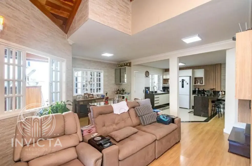 Casa com 3 quartos à venda, 178m2 em Ariribá, Balneario Camboriu - SC - imagem 7 Foto 7 de Casa com 3 quartos à venda, 178m2 em Ariribá, Balneario Camboriu - SC