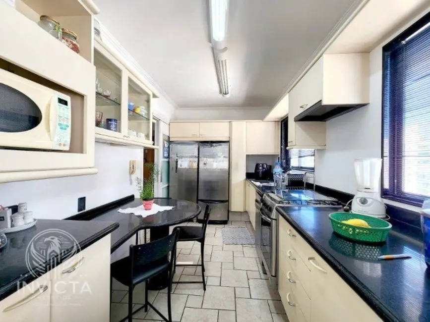 Foto 8 de Apartamento com 3 quartos à venda, 176m2 em Centro, Balneario Camboriu - SC