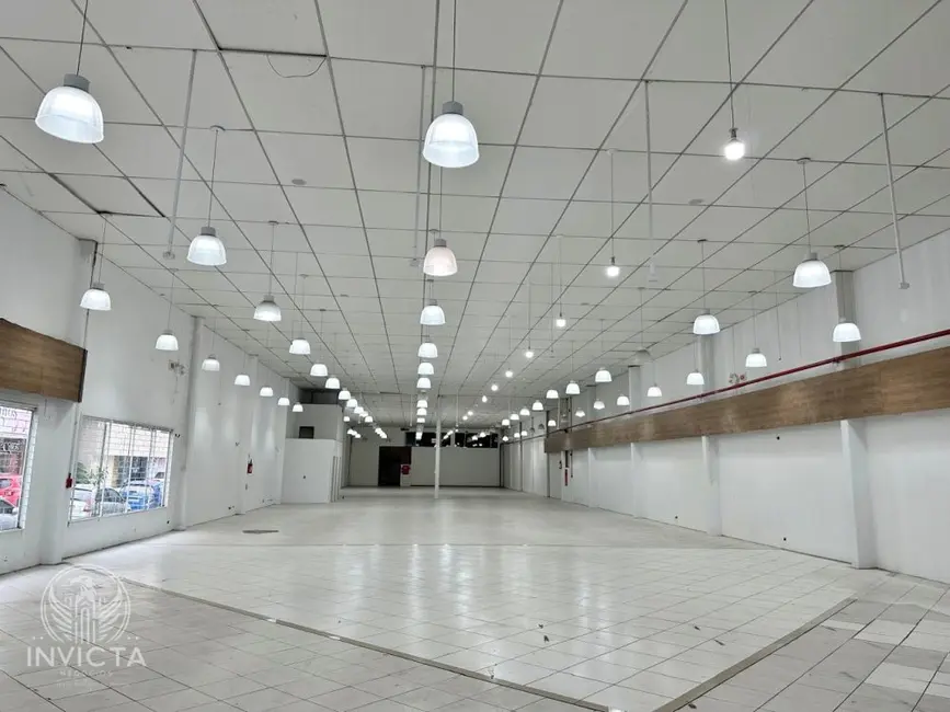 Sala Comercial para alugar, 1000m2 em Nações, Balneario Camboriu - SC - imagem 3 Foto 3 de Sala Comercial para alugar, 1000m2 em Nações, Balneario Camboriu - SC