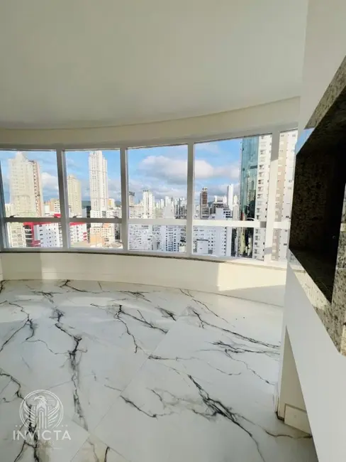 Foto 6 de Apartamento com 3 quartos à venda, 137m2 em Centro, Balneario Camboriu - SC