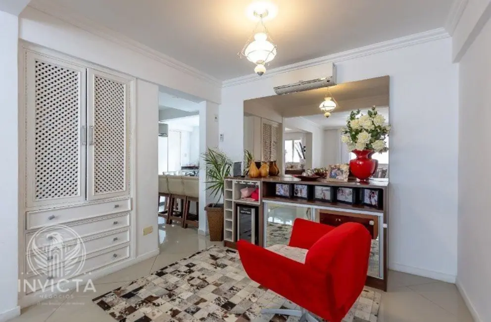 Apartamento com 3 quartos à venda, 110m2 em Pioneiros, Balneario Camboriu - SC - imagem 3 Foto 3 de Apartamento com 3 quartos à venda, 110m2 em Pioneiros, Balneario Camboriu - SC