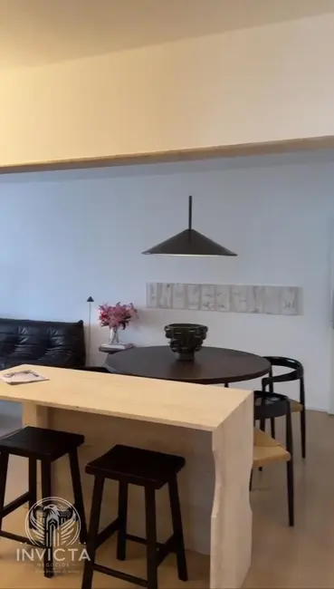 Apartamento com 3 quartos à venda, 90m2 em Centro, Balneario Camboriu - SC - imagem 4 Foto 4 de Apartamento com 3 quartos à venda, 90m2 em Centro, Balneario Camboriu - SC