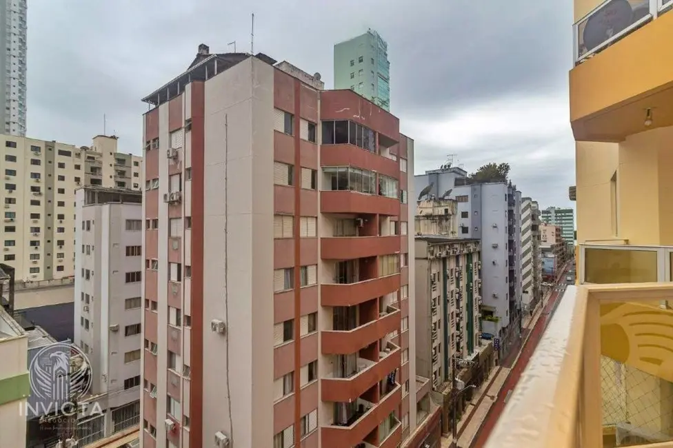 Foto 9 de Apartamento com 2 quartos à venda, 83m2 em Centro, Balneario Camboriu - SC