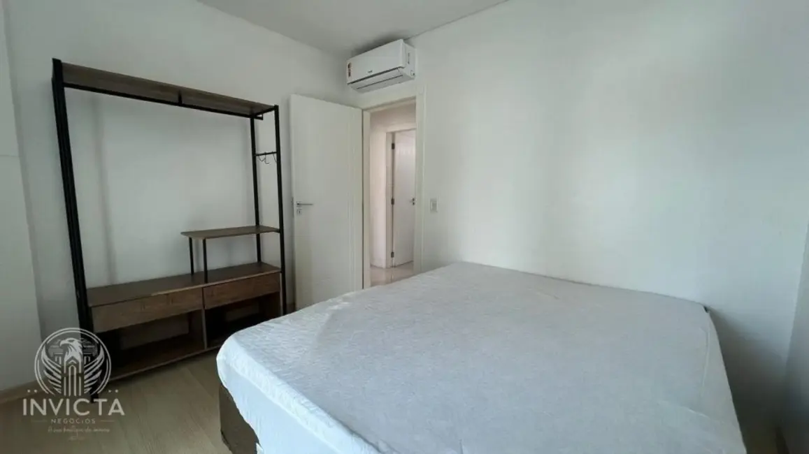 Apartamento com 3 quartos à venda, 110m2 em Centro, Balneario Camboriu - SC - imagem 8 Foto 8 de Apartamento com 3 quartos à venda, 110m2 em Centro, Balneario Camboriu - SC