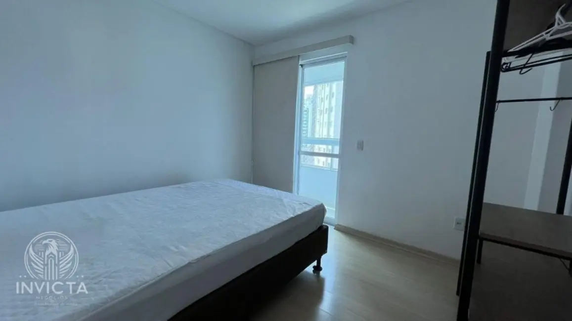 Apartamento com 3 quartos à venda, 110m2 em Centro, Balneario Camboriu - SC - imagem 7 Foto 7 de Apartamento com 3 quartos à venda, 110m2 em Centro, Balneario Camboriu - SC