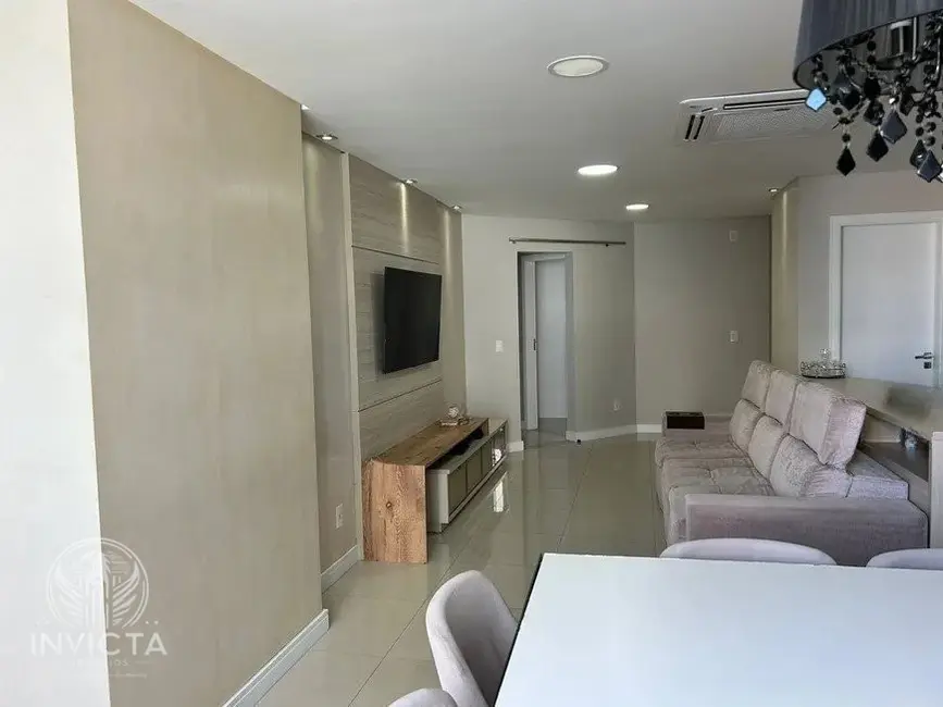Foto 7 de Apartamento com 3 quartos à venda, 120m2 em Centro, Balneario Camboriu - SC