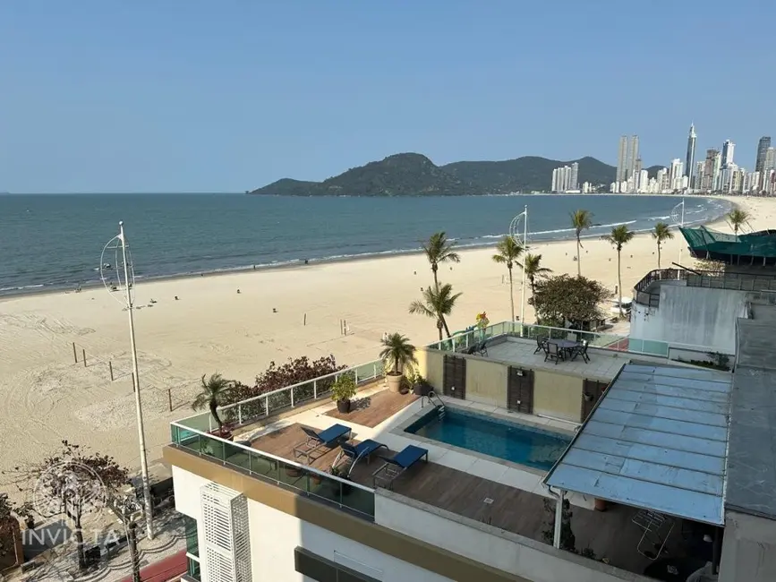 Foto 2 de Apartamento com 2 quartos para alugar, 197m2 em Centro, Balneario Camboriu - SC