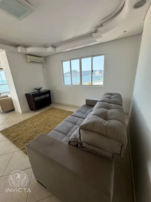 Apartamento com 2 quartos para alugar, 197m2 em Centro, Balneario Camboriu - SC - imagem 8 Foto 8 de Apartamento com 2 quartos para alugar, 197m2 em Centro, Balneario Camboriu - SC