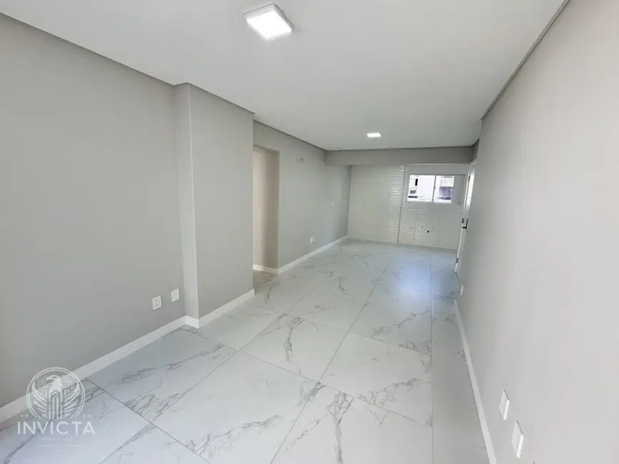Apartamento com 3 quartos à venda, 116m2 em Centro, Balneario Camboriu - SC - imagem 8 Foto 8 de Apartamento com 3 quartos à venda, 116m2 em Centro, Balneario Camboriu - SC