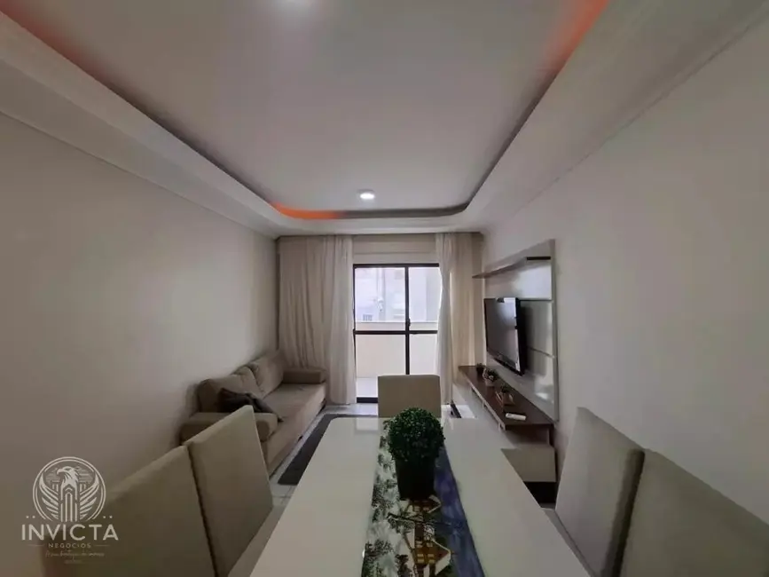 Apartamento com 3 quartos à venda, 95m2 em Centro, Balneario Camboriu - SC - imagem 5 Foto 5 de Apartamento com 3 quartos à venda, 95m2 em Centro, Balneario Camboriu - SC