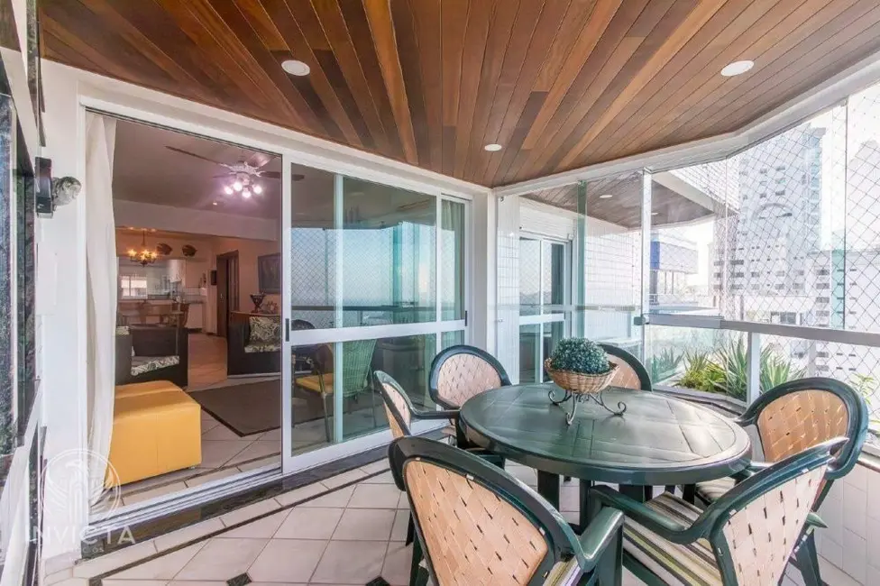 Foto 2 de Apartamento com 3 quartos à venda, 185m2 em Centro, Balneario Camboriu - SC
