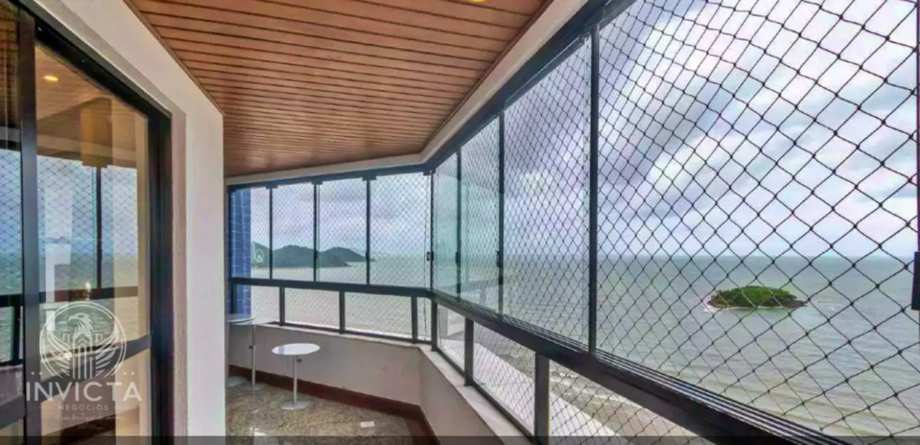 Apartamento com 3 quartos à venda, 141m2 em Centro, Balneario Camboriu - SC - imagem 3 Foto 3 de Apartamento com 3 quartos à venda, 141m2 em Centro, Balneario Camboriu - SC