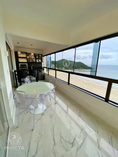 Foto 1 de Apartamento com 3 quartos à venda, 150m2 em Centro, Balneario Camboriu - SC