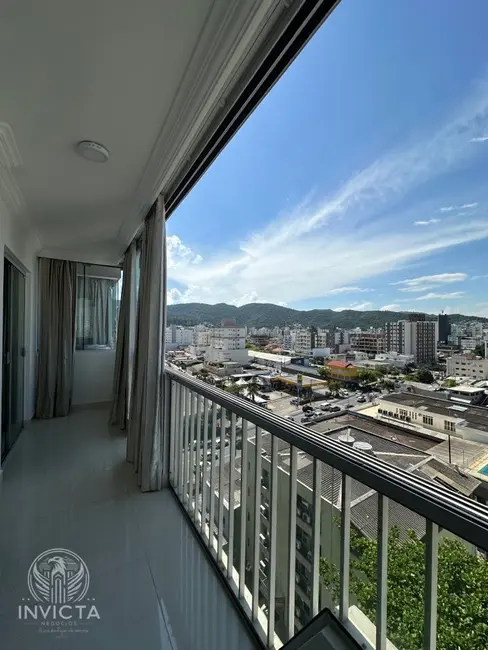 Foto 1 de Apartamento com 2 quartos à venda, 74m2 em Balneario Camboriu - SC