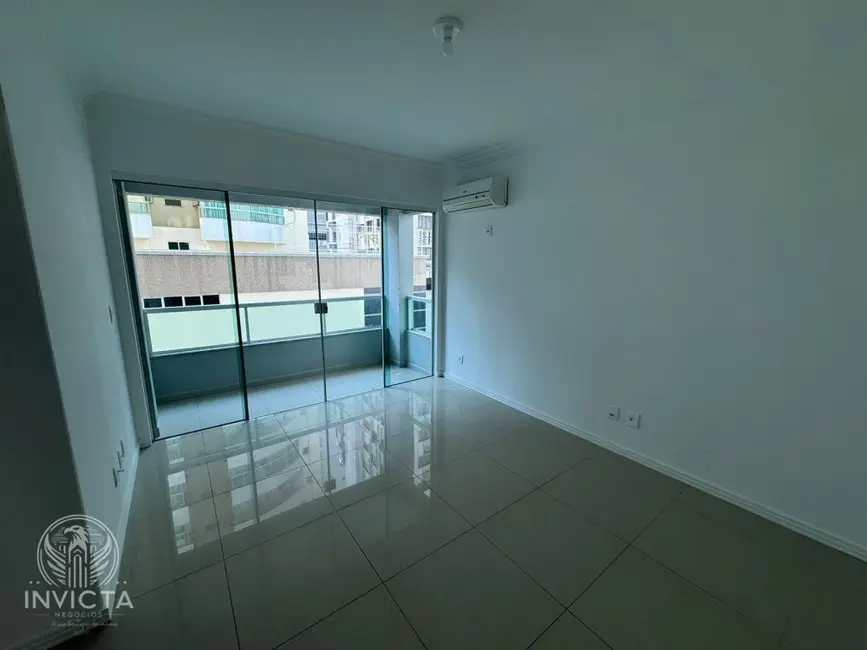 Apartamento com 4 quartos à venda, 114m2 em Centro, Balneario Camboriu - SC - imagem 5 Foto 5 de Apartamento com 4 quartos à venda, 114m2 em Centro, Balneario Camboriu - SC