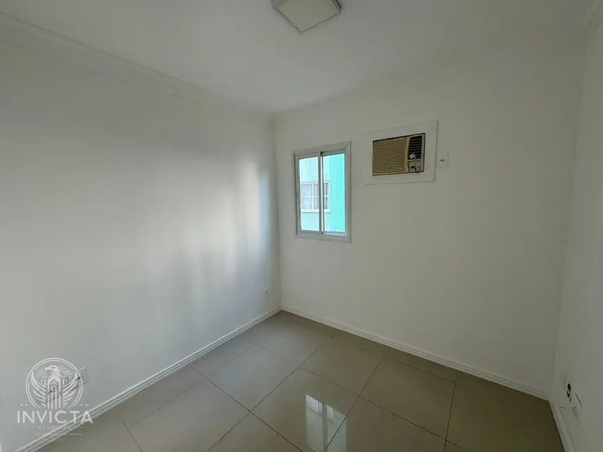 Apartamento com 4 quartos à venda, 114m2 em Centro, Balneario Camboriu - SC - imagem 7 Foto 7 de Apartamento com 4 quartos à venda, 114m2 em Centro, Balneario Camboriu - SC