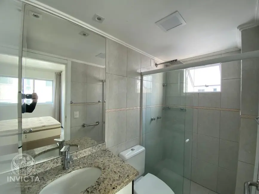 Foto 8 de Apartamento com 2 quartos à venda, 72m2 em Pioneiros, Balneario Camboriu - SC