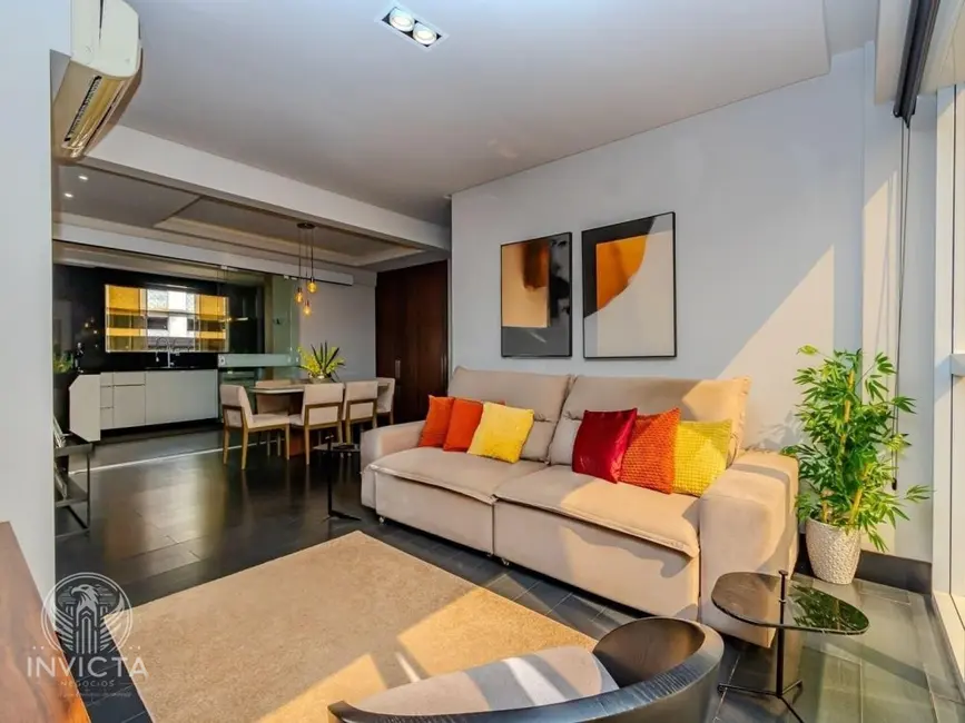 Apartamento com 3 quartos à venda, 209m2 em Balneario Camboriu - SC - imagem 4 Foto 4 de Apartamento com 3 quartos à venda, 209m2 em Balneario Camboriu - SC