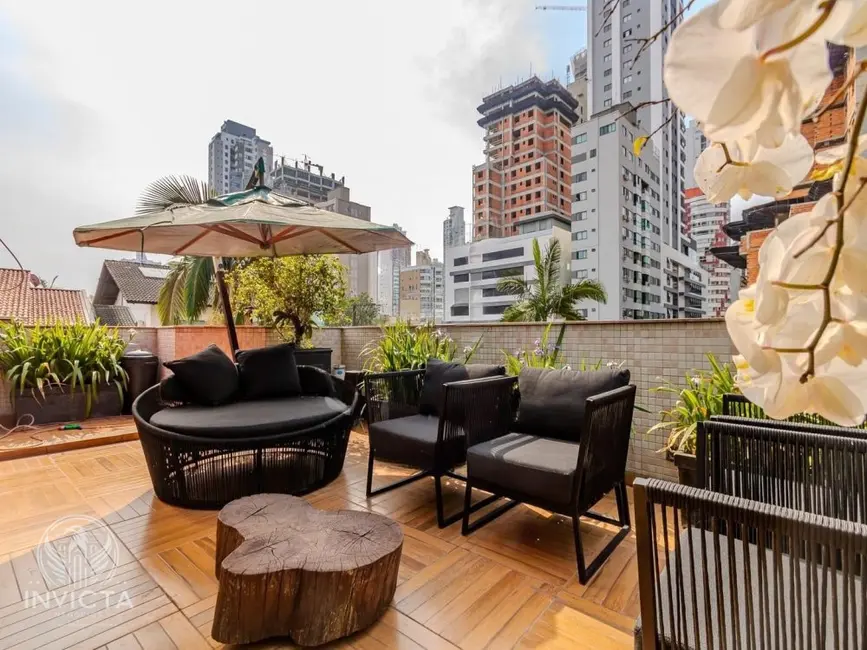 Foto 1 de Apartamento com 3 quartos à venda, 209m2 em Balneario Camboriu - SC