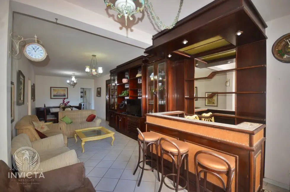 Apartamento com 3 quartos à venda, 129m2 em Balneario Camboriu - SC - imagem 6 Foto 6 de Apartamento com 3 quartos à venda, 129m2 em Balneario Camboriu - SC