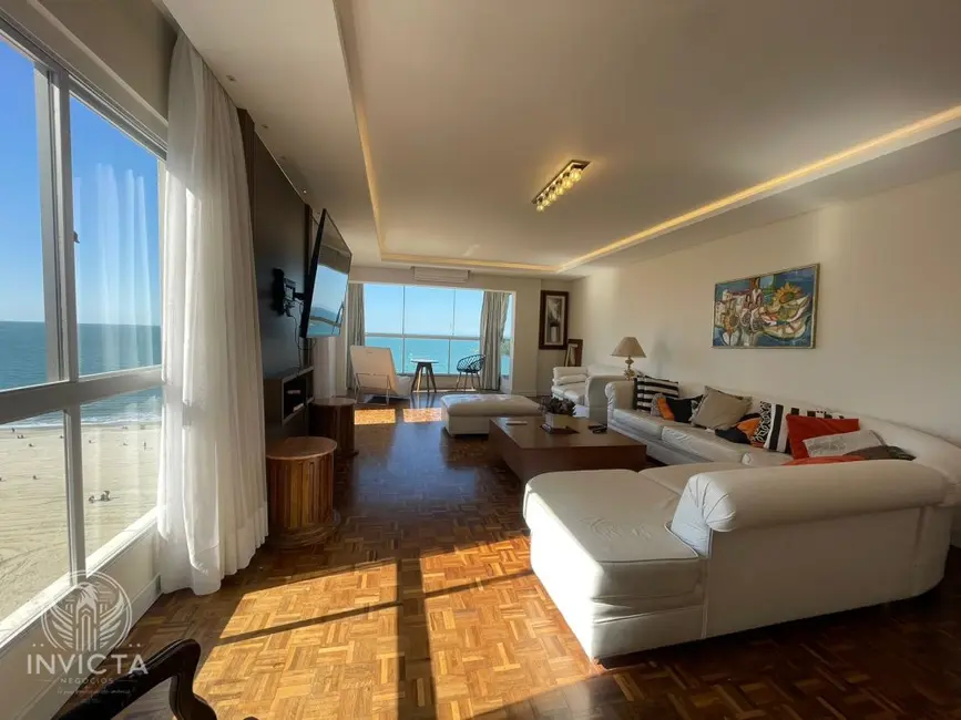 Apartamento com 3 quartos à venda, 100m2 em Centro, Balneario Camboriu - SC - imagem 5 Foto 5 de Apartamento com 3 quartos à venda, 100m2 em Centro, Balneario Camboriu - SC