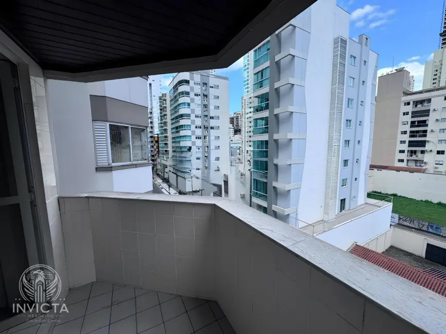 Foto 1 de Apartamento com 3 quartos à venda, 134m2 em Centro, Balneario Camboriu - SC