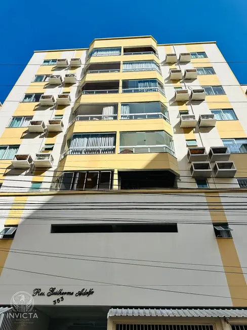 Apartamento com 2 quartos à venda, 126m2 em Centro, Balneario Camboriu - SC - imagem 2 Foto 2 de Apartamento com 2 quartos à venda, 126m2 em Centro, Balneario Camboriu - SC
