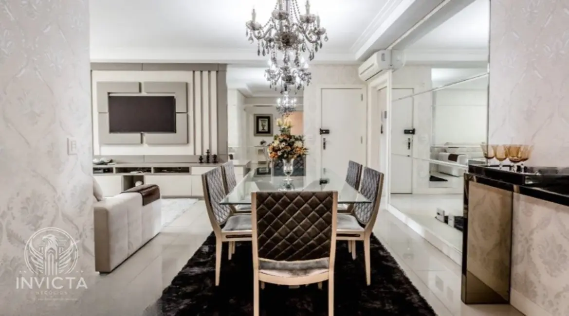 Foto 2 de Apartamento com 4 quartos à venda, 150m2 em Centro, Balneario Camboriu - SC