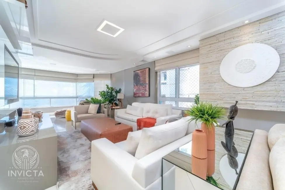 Apartamento com 3 quartos à venda, 298m2 em Balneario Camboriu - SC - imagem 4 Foto 4 de Apartamento com 3 quartos à venda, 298m2 em Balneario Camboriu - SC