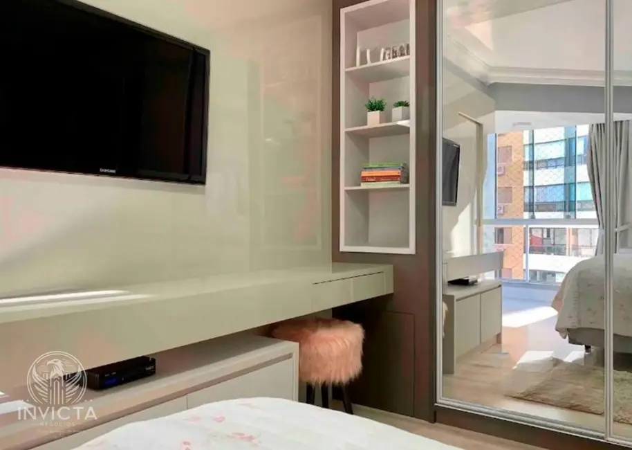 Foto 6 de Apartamento com 2 quartos à venda, 141m2 em Balneario Camboriu - SC