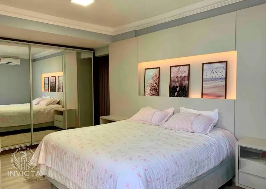 Foto 5 de Apartamento com 2 quartos à venda, 141m2 em Balneario Camboriu - SC