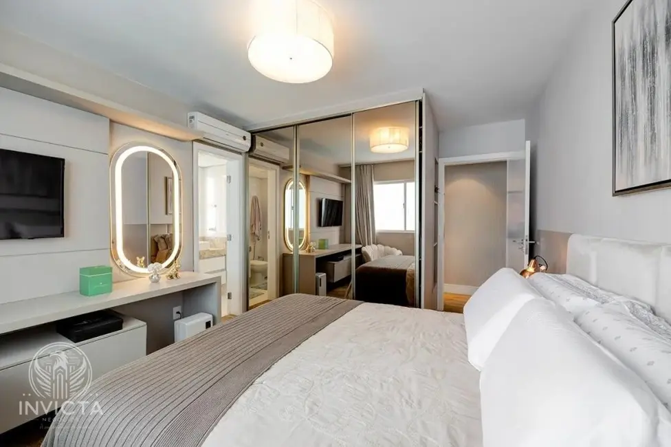 Apartamento com 3 quartos à venda, 220m2 em Balneario Camboriu - SC - imagem 9 Foto 9 de Apartamento com 3 quartos à venda, 220m2 em Balneario Camboriu - SC