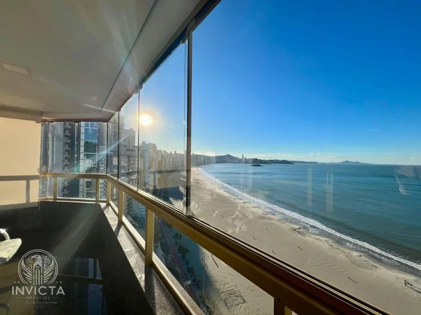 Apartamento com 3 quartos à venda, 157m2 em Balneario Camboriu - SC - imagem 1 Foto 1 de Apartamento com 3 quartos à venda, 157m2 em Balneario Camboriu - SC