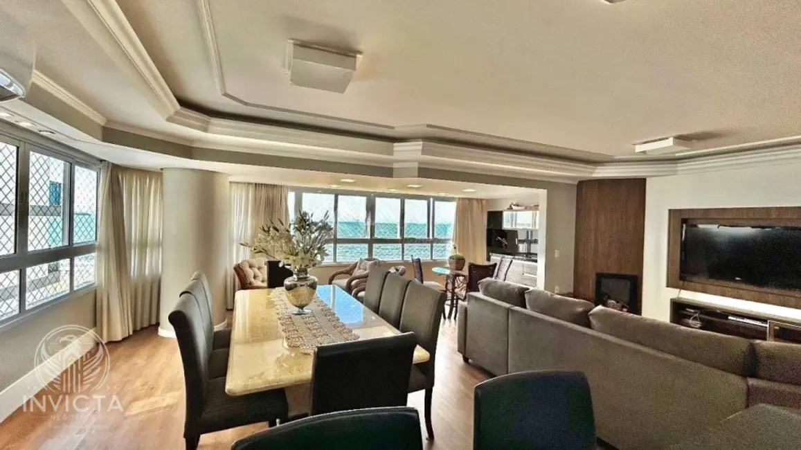 Apartamento com 3 quartos à venda, 175m2 em Balneario Camboriu - SC - imagem 5 Foto 5 de Apartamento com 3 quartos à venda, 175m2 em Balneario Camboriu - SC