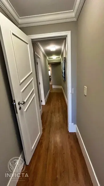 Apartamento com 3 quartos à venda, 175m2 em Balneario Camboriu - SC - imagem 9 Foto 9 de Apartamento com 3 quartos à venda, 175m2 em Balneario Camboriu - SC